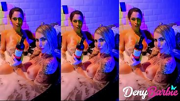 Play MP4 - Loira e Morena Juntas em Uma Cena Inesquec&iacute;vel