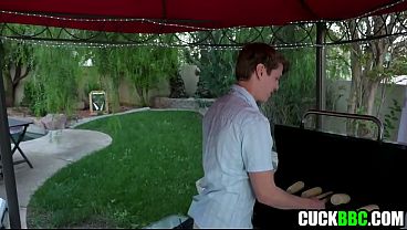 Nonton Cuck Watches Wife Gangbanged In All Holes thumbnail