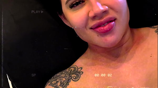 Nonton Minha Vizinha Vem Me Ar Enquanto Minha Esposa Sai Pra Trabalhar - Teaser - Collab Geisy Silva thumbnail