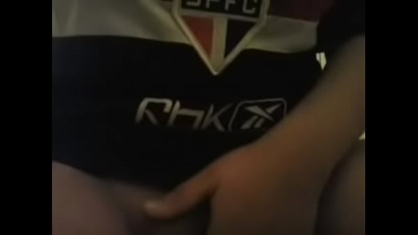 Novinha na masturba&ccedil_&atilde_o