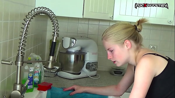 Play MP4 - Clip 16Lil The Obstinate Brat - FACE - Sale&colon; &dollar;16