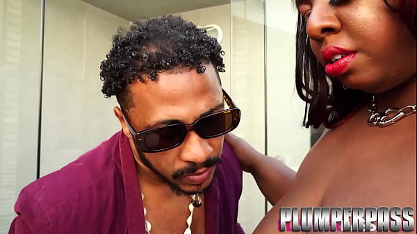 Busty Black Brazilian Bbw Thammy Leviamont Fucks Big Black Cock thumbnail