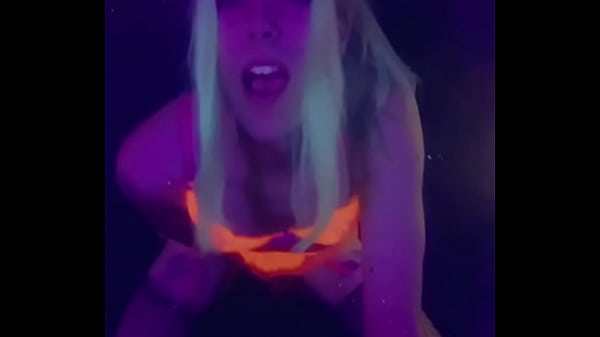 Hot Tgirl Babe Wants To Party thumbnail