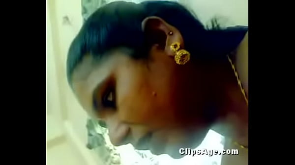 Desi randi_sucking_lund of_client MMS