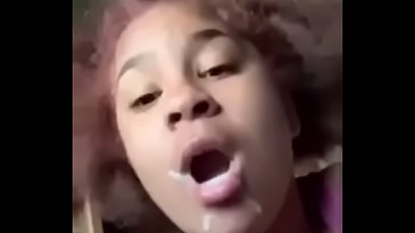 Teen ebony sucks dick