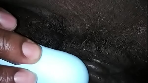 Sluttcumm2Wet pussy dripping on da floor_Kat
