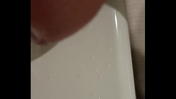 Cumshot1