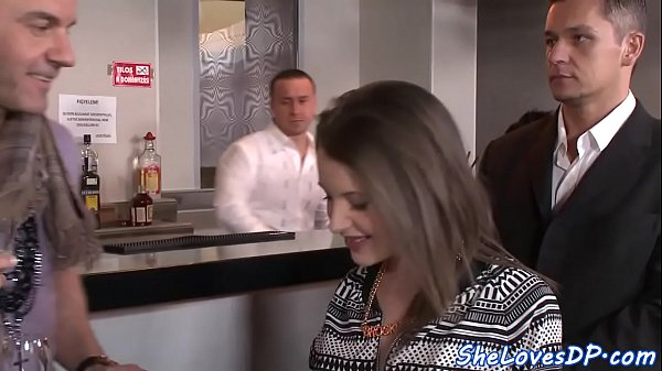 Play MP4 - Euro teen doublepenetrated in vip section