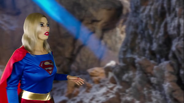 Play MP4 - SuperWoman Suck and Fuck Hunter