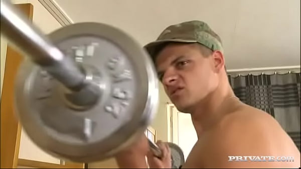 Silvie Deluxe Gives Bisexual Man Blowjob While He Gets Anal 3 Way