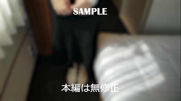 Nonton 【フェラ・口内射精】いくみvol.01書道教室を開いている清楚な人妻は、投資詐欺にあってしまい、旦那にばれる前に補填したいと脱ぐことに・・・[前半] thumbnail