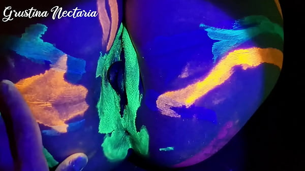 Play MP4 - Fucked the wild slim girl in the UV- light