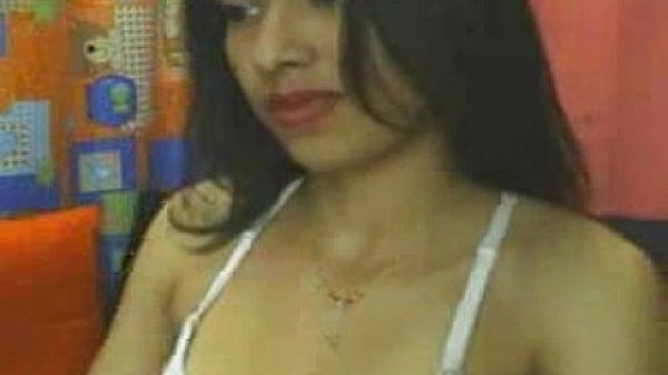 Nonton Homemade Latina Teen Cam Show L89 thumbnail