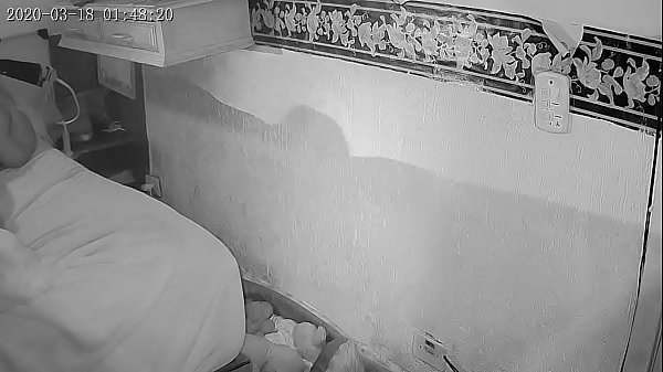 Acabou a luz !!! Não parou de cavalgar Comi elacom a lanterna_do celular !!! Paty Bumbum