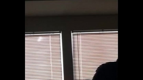 Play MP4 - Silhouette1