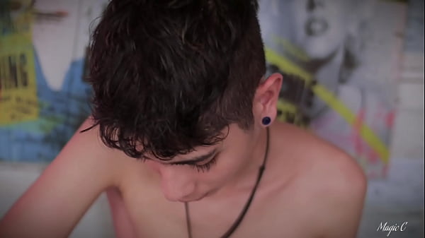 Play MP4 - Mike Torres Sucking Big Dick Skinny Twink Magic C Until He Cums On His Tongue