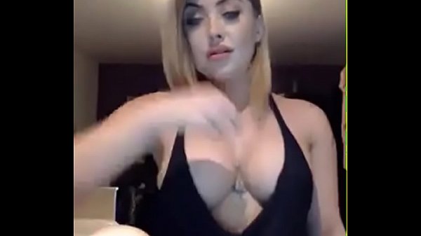 Nonton Marry Me 1 thumbnail