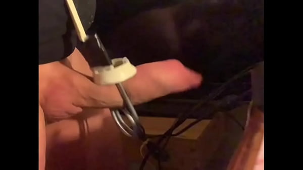 Cum explodes from estim 