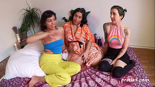 Play MP4 - Ersties&colon; Fun Lesbians Have a Hot Sex Session