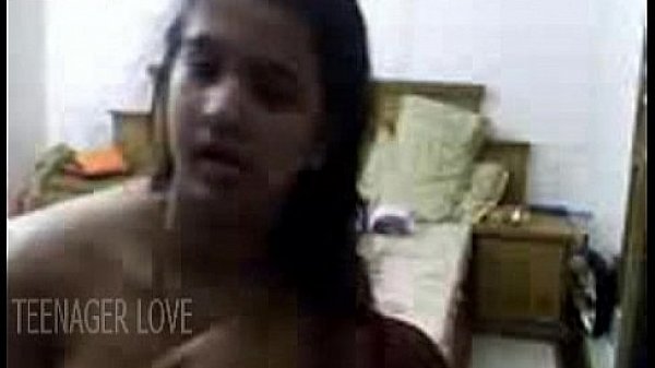 INDIAN HOT TEEN GIRL CAM SHOW 