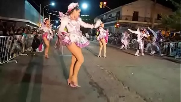 Desfile thumbnail