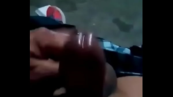 Mi vecino se masturba para m&iacute; 