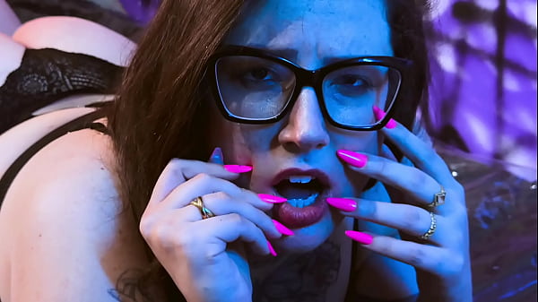 Nonton Dripping Hot Candle Wax On My Soles And Toes thumbnail