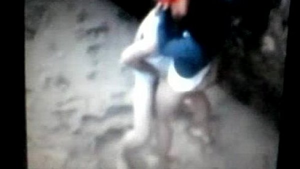 cogiendo en la playa 1 