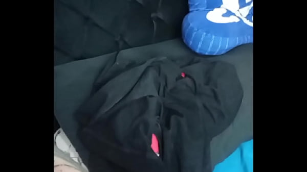 Play MP4 - ENCHI O CUZINHO DELA DE LEITE DEPOIS DA FESTA DE HALLOWEEN