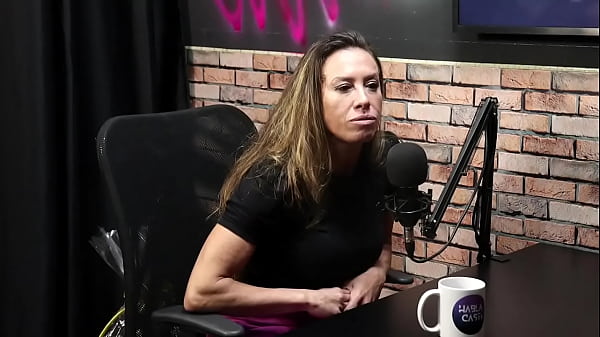 Participa&ccedil;&atilde;o Da Sex&oacute;loga Lu Cabral No Sensualcast Em Um Bate-papo Interessante thumbnail