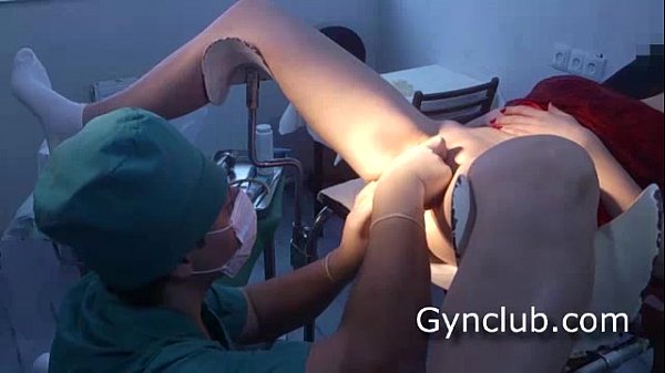 Play MP4 - The girl in the red dress at the gynecologist