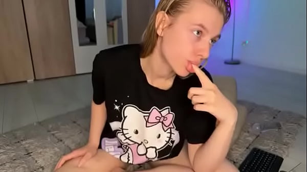 Nonton Fingering Pussy And Cumming Homemade thumbnail