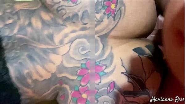 Play MP4 - PEGADA DE MACHO&excl; foda hard com pau grande e preto no pelo e gravando com o cel &vert; BBC - POV - BAREBACK