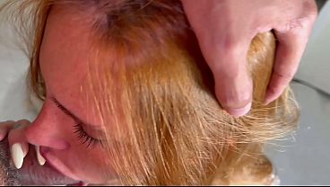 Decidi provocar e liberei o cuzinho quando ele perdeu o controle 