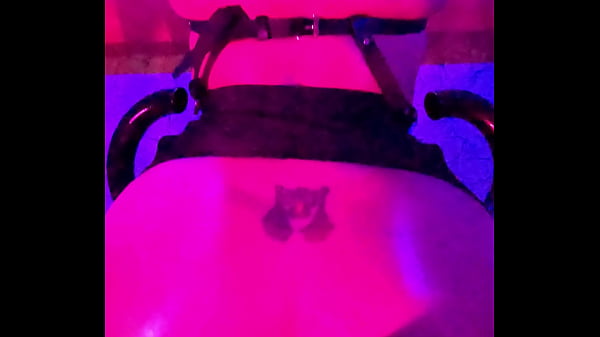 Miss Raquel Gets Fucked On The Spank Chair thumbnail
