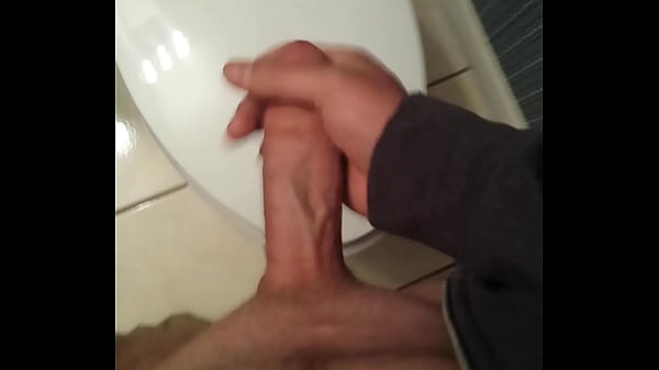 Play MP4 - Bathroom quickie&period; Big load&period;