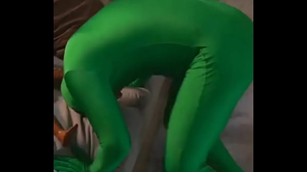 Mi Como Hago Gemir A Esta Milf thumbnail