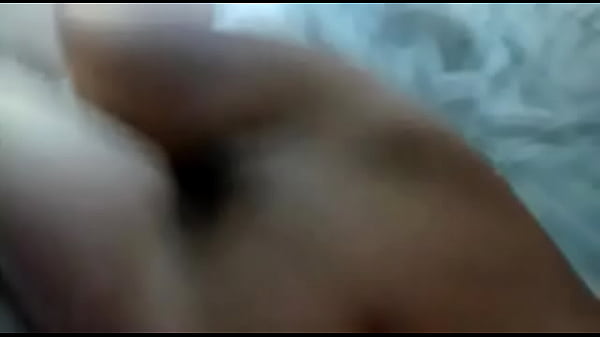 Play MP4 - culona tocandose