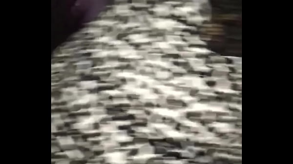 Crossdreser dando novinho 