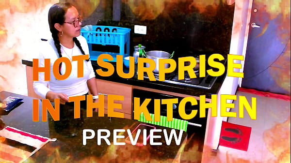 Nonton Preview Of Let Me Surprise You In The Kitchen With Agarabas And Olpr thumbnail