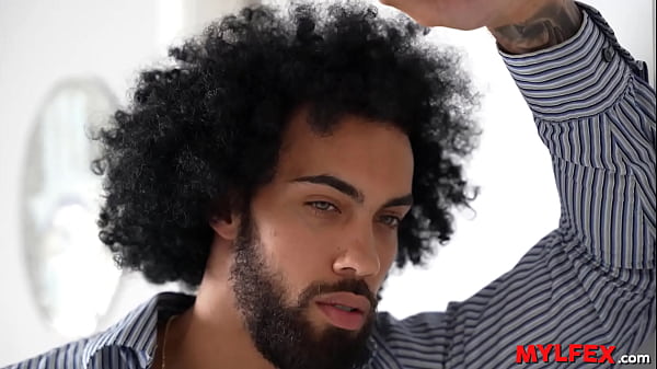 Play MP4 - Mylfex - Dissaopinted Milf Tries Anal for her First Time with an Stranger