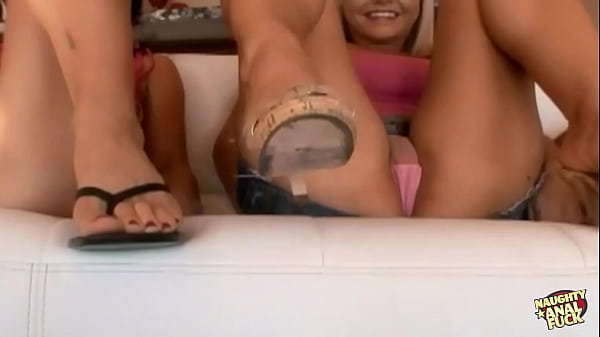 Play MP4 - Blonde and brunette cuties seductively kiss until he is ready for the erotic anal threesome