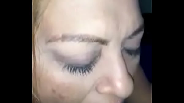 Nonton Gateando Para Que Me Den Una Miada thumbnail