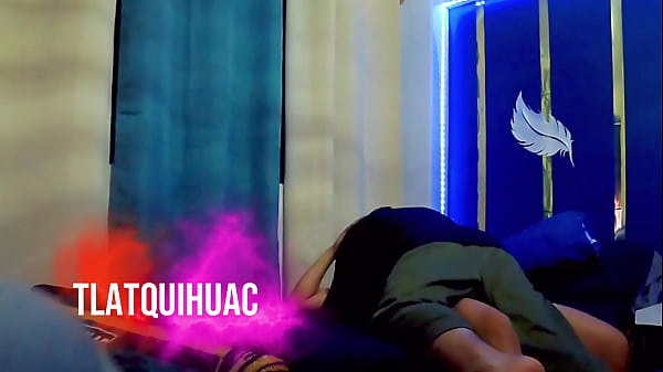 Nonton Me Afloja Una Chavita De La Uni-clip thumbnail