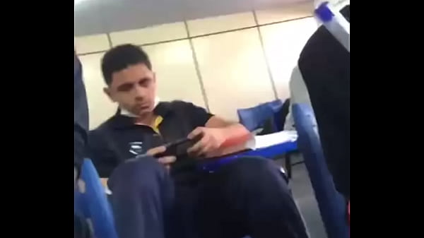 Nonton Magrinho Torando Gostosa Malhada Na Escola thumbnail