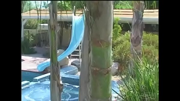 Nonton Cutie's Pierced Slit Drilled thumbnail