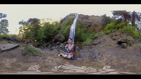 Small breasted amateur milf babe from yanks carmen december masturbating with her special dolphin shaped dildo vibrator outdoors on the rocks in 3d