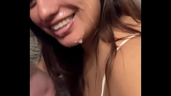 Explosive facial for latina hotwife