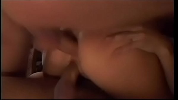 Play MP4 - Two guys penetrate two beautiful girls in every hole