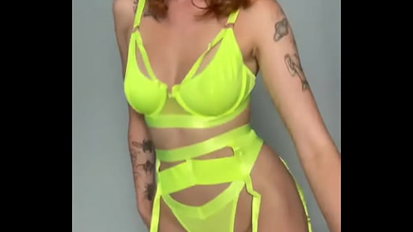 Nonton 50 Retweet And I Take Of This Set ? Comment If You Like Me In This Colour ? thumbnail